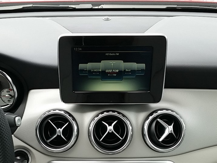 Mercedes-Benz GLA or CLA 8″ Touch Screen Display Monitor